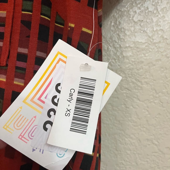 LuLaRoe XS Casual Everyday Geometric Floral Print Short Sleeve Dress - Picture 7 of 15